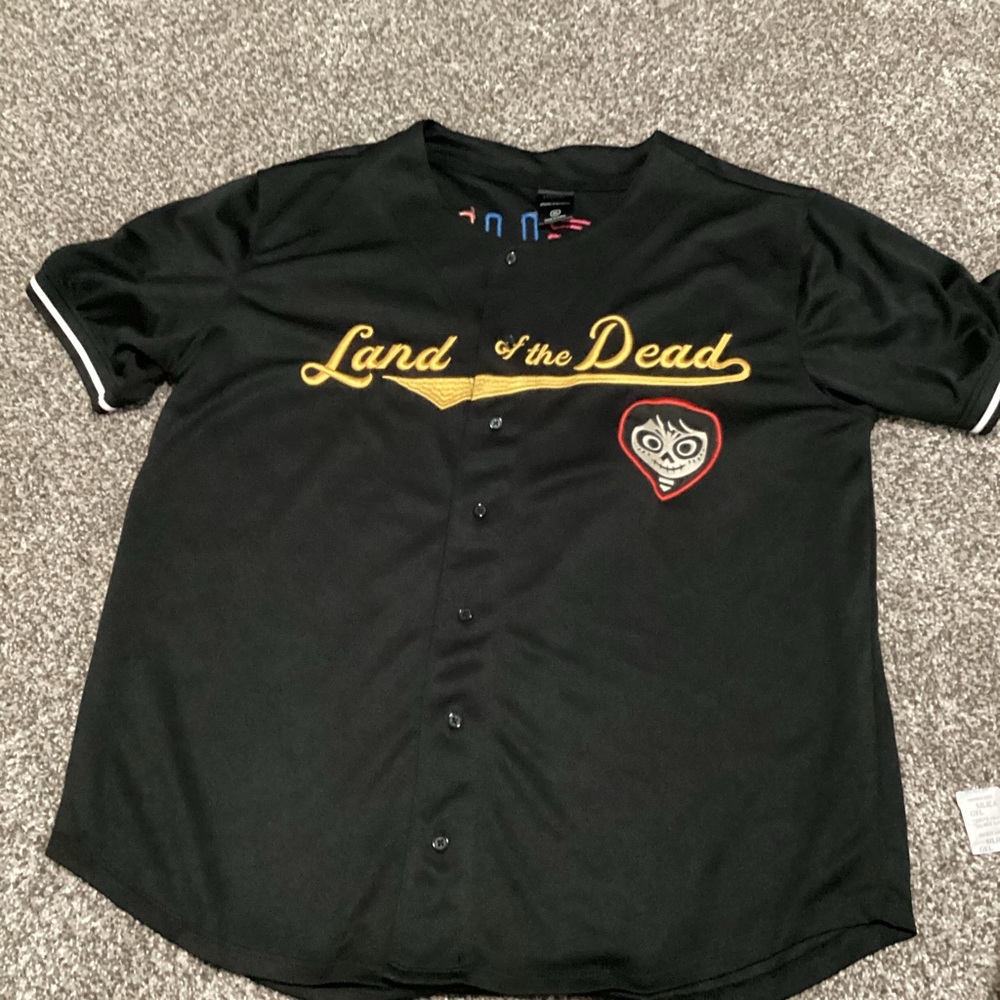 Land of the Dead Black Shirt EUC